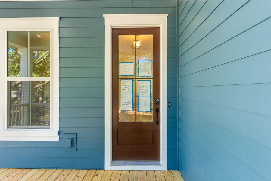 Exterior details and patio area of a home in , Mount Pleasant (Image 47).