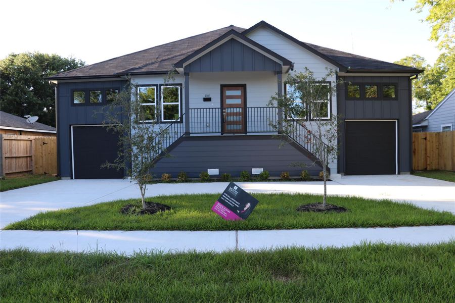 Front exterior of a new home in , Houston, TX, highlighting curb appeal (Image 1). Front exterior of a new home in , Houston, TX, highlighting curb appeal (Image 1).