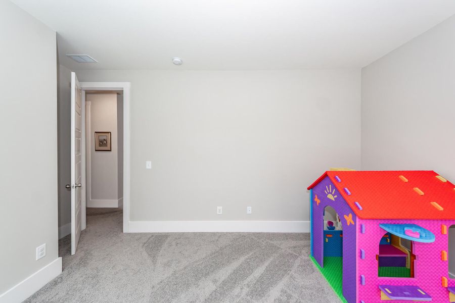 Spacious, unfurnished interior of a new home in , Ravenel (Image 58). Spacious, unfurnished interior of a new home in , Ravenel (Image 58).