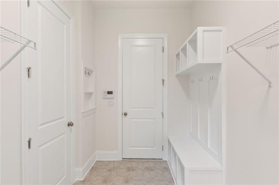 Spacious, unfurnished interior of a new home in Chattahoochee Reserve, Cumming (Image 55).