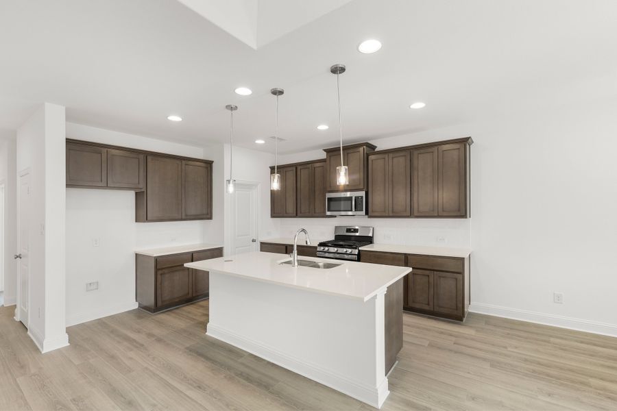Furnished interior view inside a new home in Creekside, Royse City (Image 6).