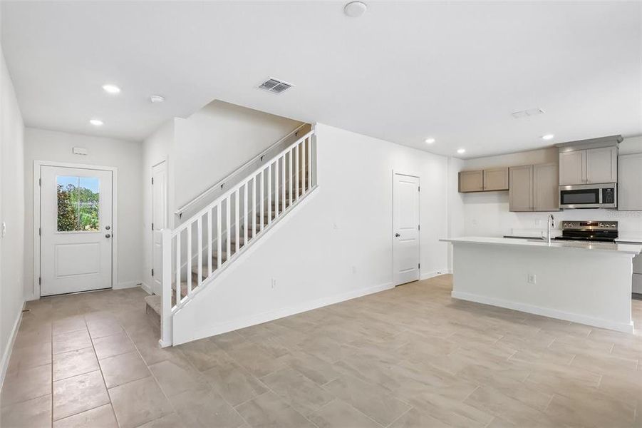 Spacious, unfurnished interior of a new home in Cyrene at Harmony, St. Cloud (Image 12). Spacious, unfurnished interior of a new home in Cyrene at Harmony, St. Cloud (Image 12).