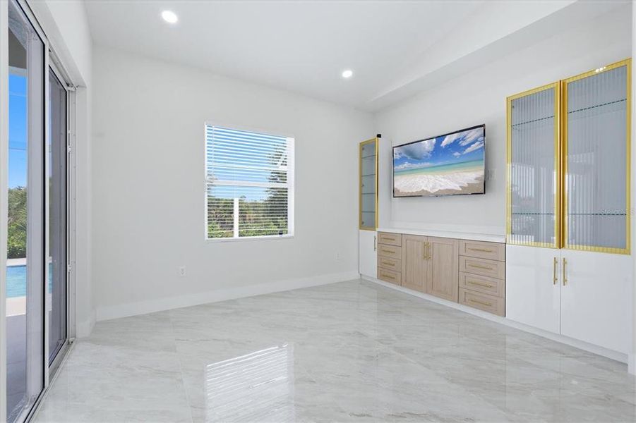 Spacious, unfurnished interior of a new home in , Port Charlotte (Image 23). Spacious, unfurnished interior of a new home in , Port Charlotte (Image 23).