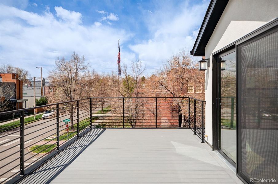 Image 27 of a home in .