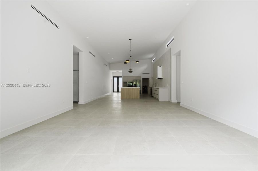 Spacious, unfurnished interior of a new home in , West Park (Image 29).