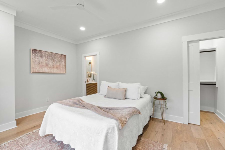 Furnished interior view inside a new home in , Charleston (Image 19).