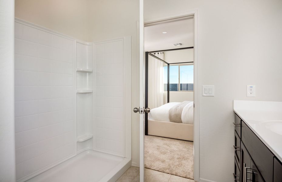Representative furnished interior of a home built from the Lavender by Centex in Entrada La Coraza at Rancho Sahuarita, Sahuarita (Image 29).