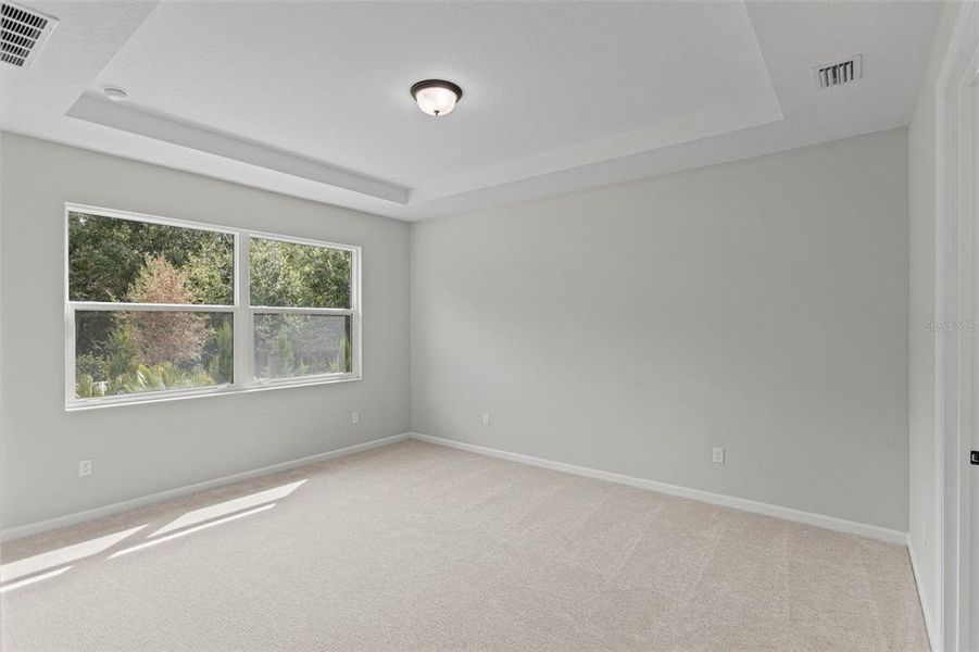 Spacious, unfurnished interior of a new home in Cresswind at Hammock Oaks, Lady Lake (Image 12). Spacious, unfurnished interior of a new home in Cresswind at Hammock Oaks, Lady Lake (Image 12).