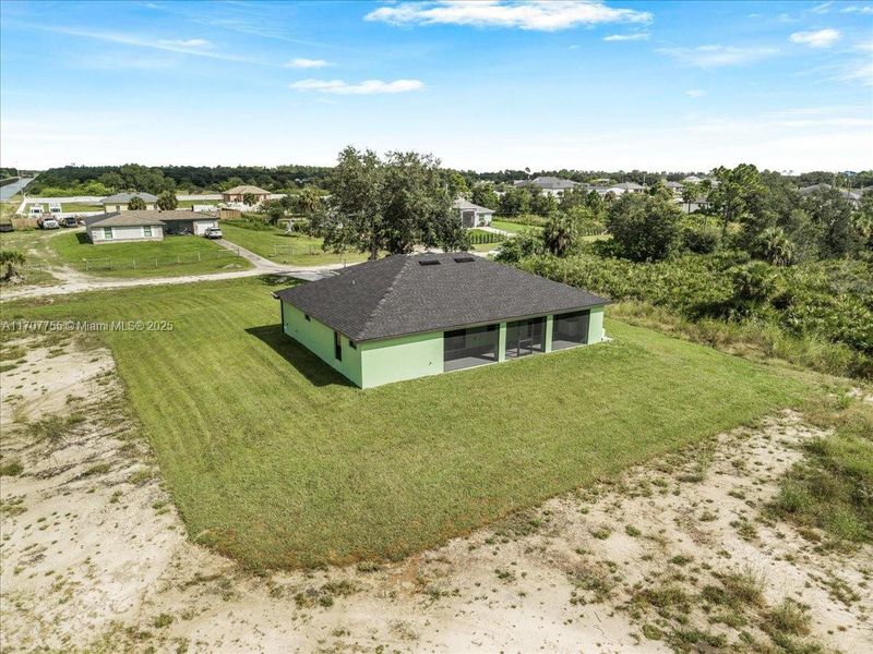 Image 23 of a home in . Image 23 of a home in .