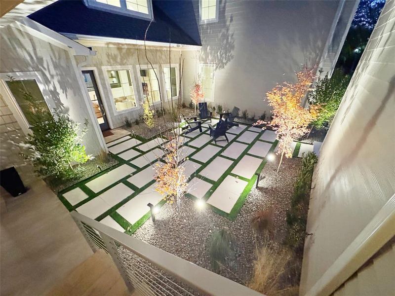 Exterior details and patio area of a home in , Eustace (Image 4).