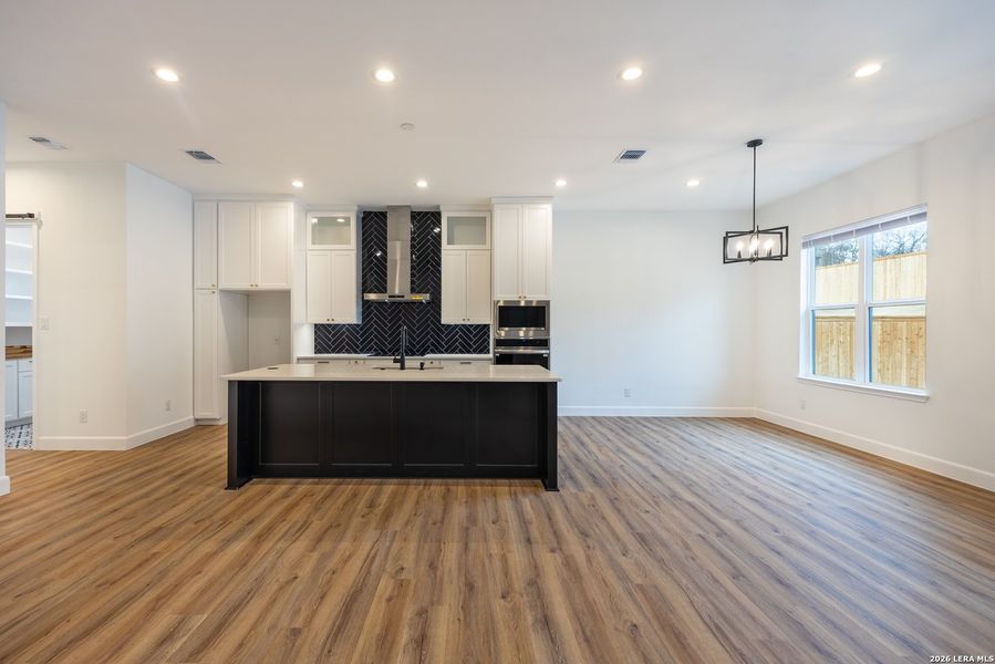 Furnished interior view inside a new home in , Selma (Image 10).