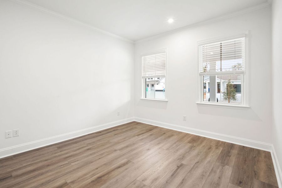 Spacious, unfurnished interior of a new home in Salem Bay, Beaufort (Image 16).