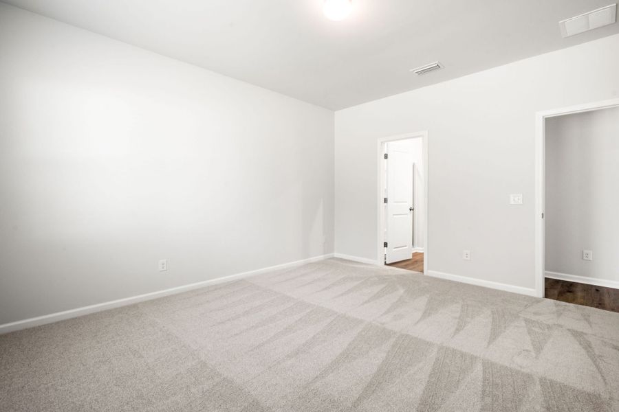 Spacious, unfurnished interior of a new home in Heartwood, Richmond Hill (Image 16). Spacious, unfurnished interior of a new home in Heartwood, Richmond Hill (Image 16).