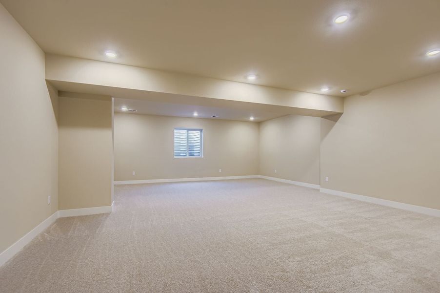 Aspen New Home in Parker, CO.  - Slide 43