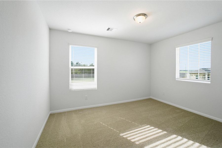 Spacious, unfurnished interior of a new home in The Reserve at Huntsville, Huntsville (Image 27).