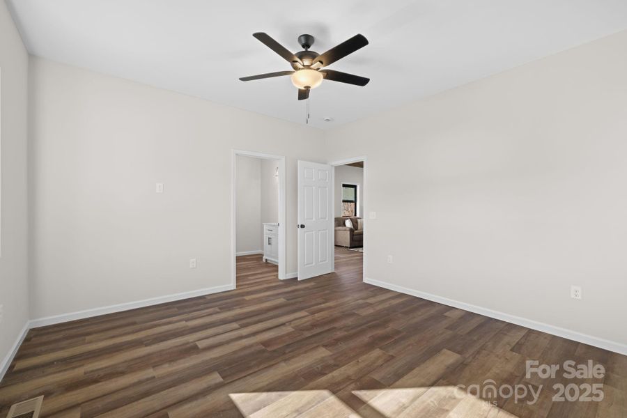 Spacious, unfurnished interior of a new home in , Bryson City (Image 44).