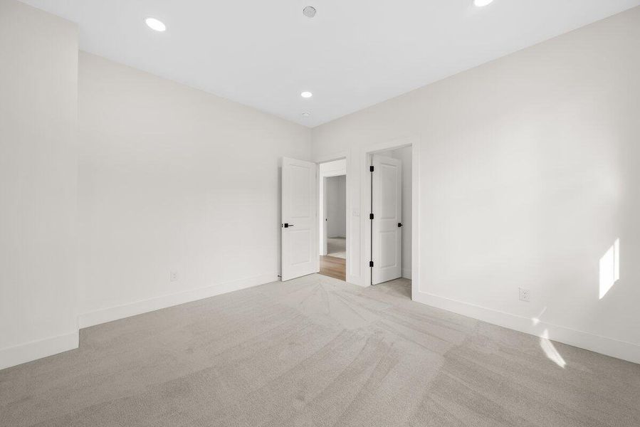 Spacious, unfurnished interior of a new home in , Awendaw (Image 30).