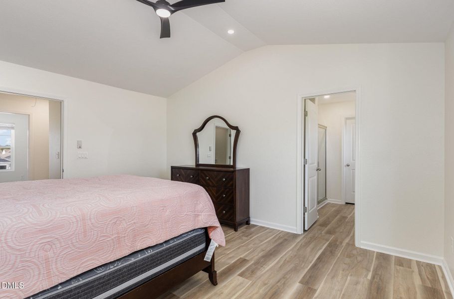 016_img_0040-edit_897