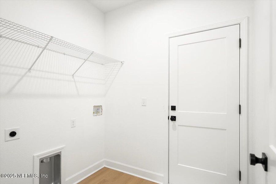 Spacious, unfurnished interior of a new home in , Keystone Heights (Image 21).