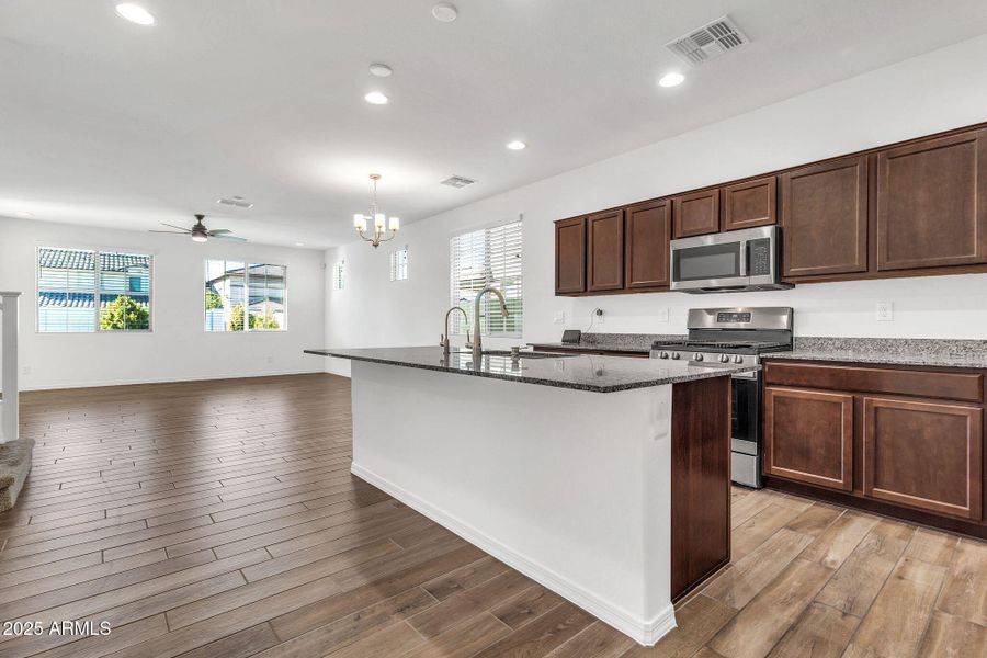 5730 S Veneto-13 5730 S Veneto-13