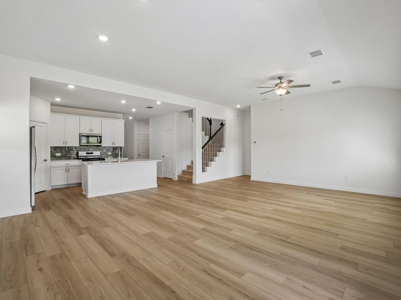 Spacious, unfurnished interior of a new home in Parks at Foster Crossing - Signature Series, Anna (Image 13).