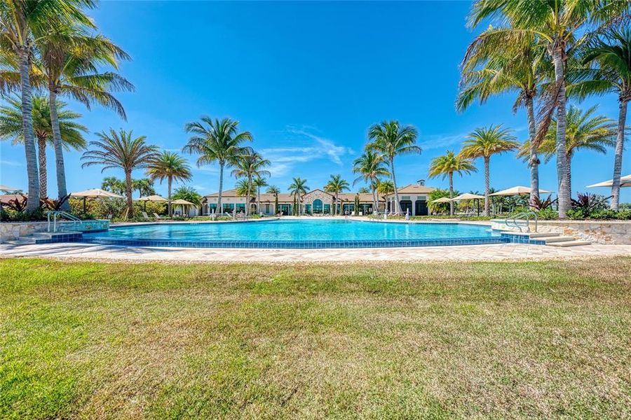 Community amenities in , Nokomis (Image 64). Community amenities in , Nokomis (Image 64).