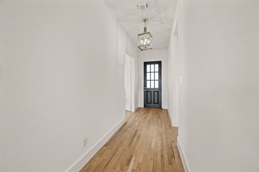 Spacious, unfurnished interior of a new home in Settlers Glen, New Fairview (Image 31).