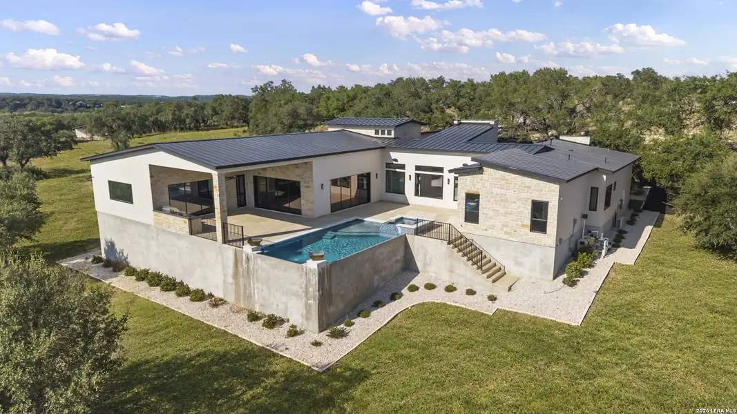 Exterior details and patio area of a home in , Canyon Lake (Image 43).