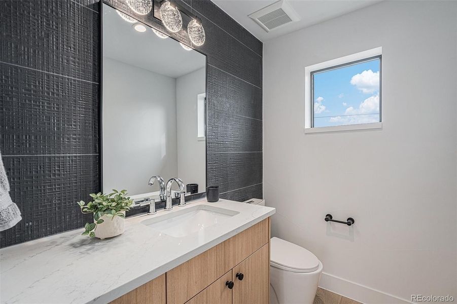 3rd floor powder room