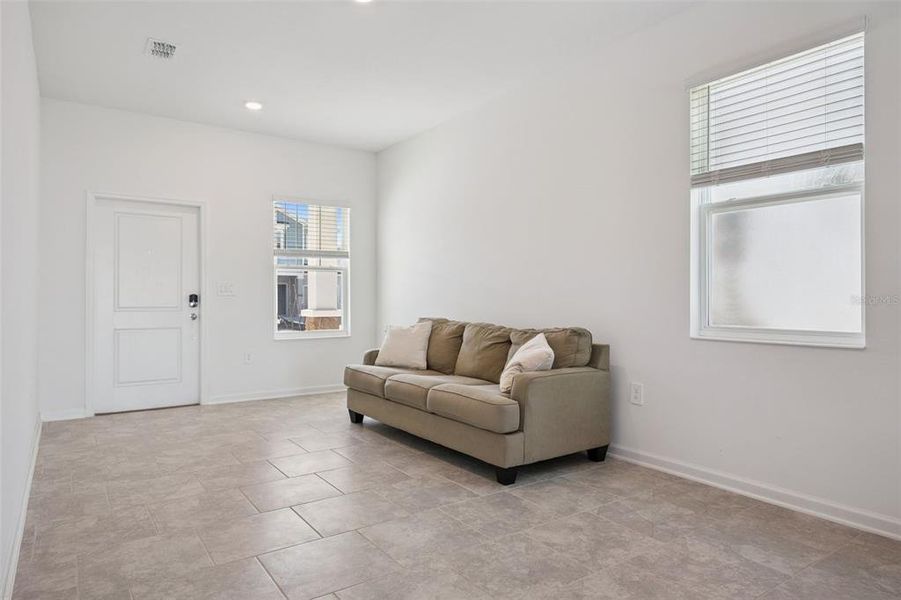 Furnished interior view inside a new home in , Davenport (Image 6).