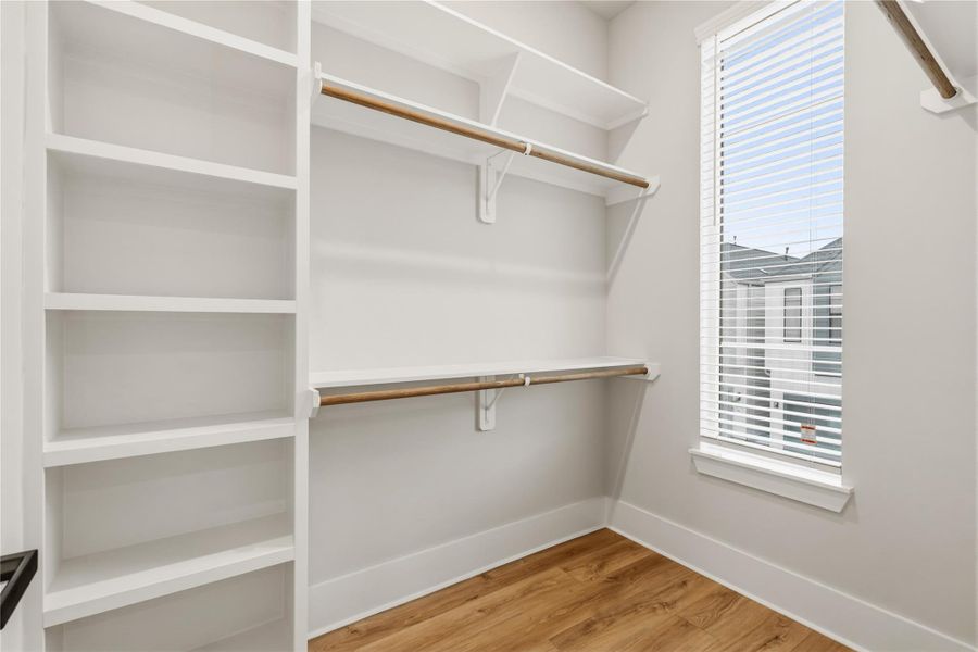 Thoughtfully designed his and her closets provide both scale and structure, with built-in shelving and dedicated storage that brings ease to daily routines. Thoughtfully designed his and her closets provide both scale and structure, with built-in shelving and dedicated storage that brings ease to daily routines.