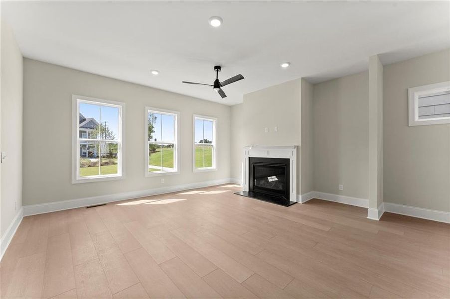 Spacious, unfurnished interior of a new home in West Highlands, Atlanta (Image 37). Spacious, unfurnished interior of a new home in West Highlands, Atlanta (Image 37).