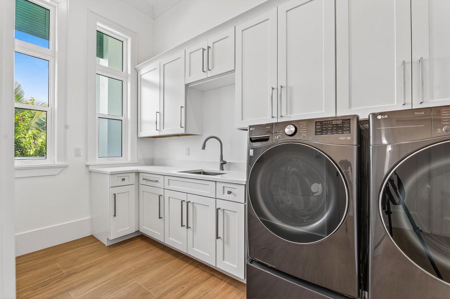 736 Norfolk Pine Lane-284-2