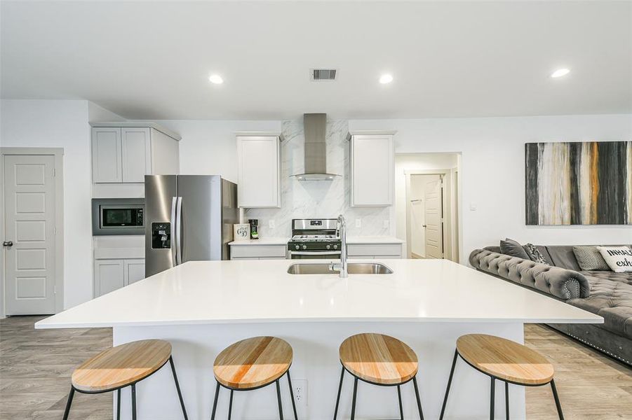 Image 12 of a home in City Gate.