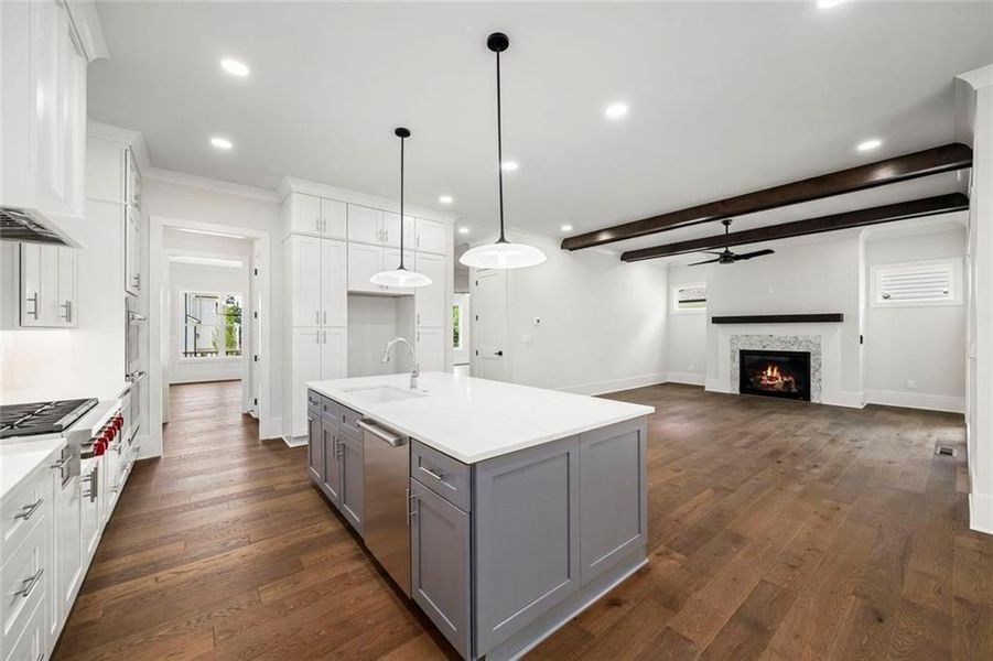 Furnished interior view inside a new home in , Atlanta (Image 22).