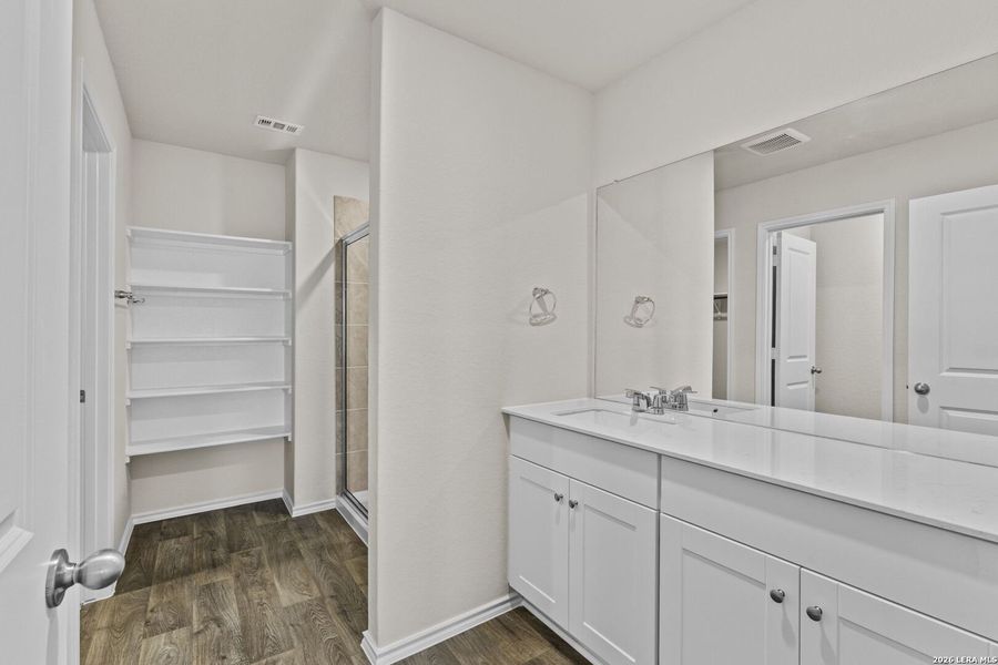 Furnished interior view inside a new home in Laurel Vistas, San Antonio (Image 8).