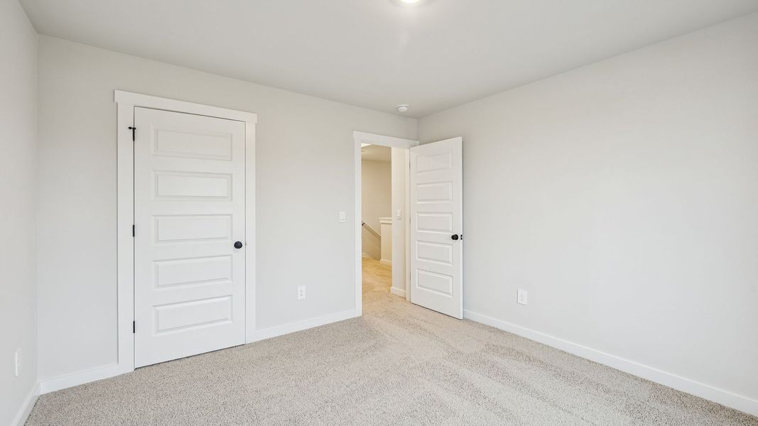Representative unfurnished interior of a home built from the Dijon B by D.R. Horton in Harvest Point, Spring Hill (Image 28). Representative unfurnished interior of a home built from the Dijon B by D.R. Horton in Harvest Point, Spring Hill (Image 28).