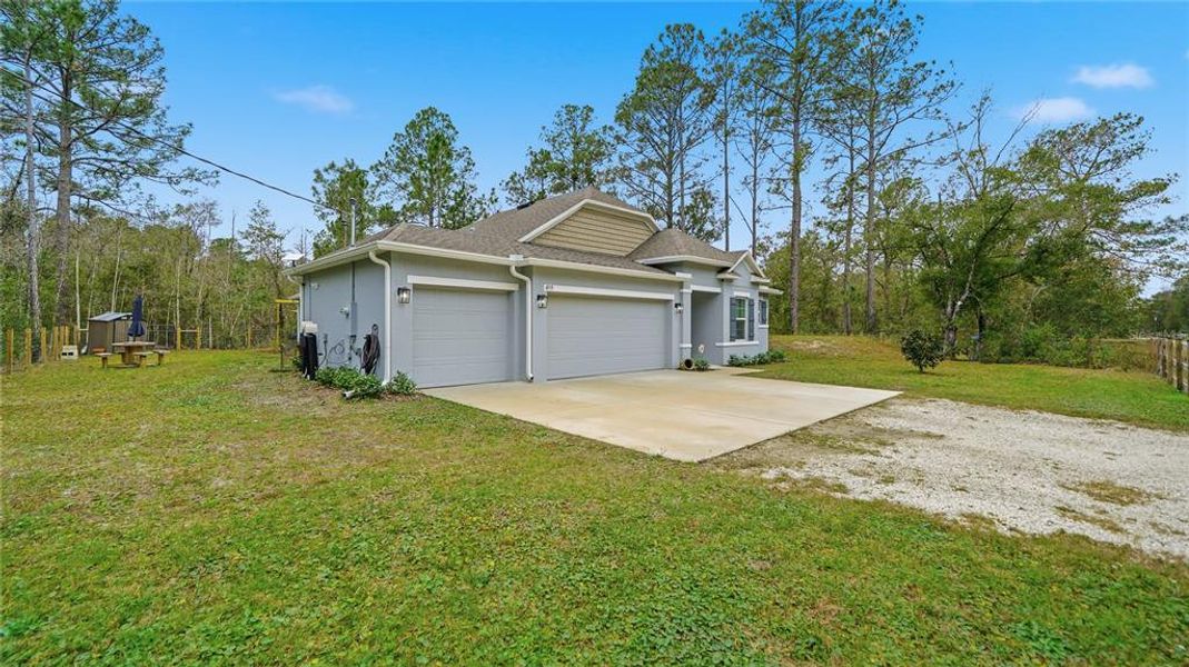 Image 48 of a home in Flagler Estates.