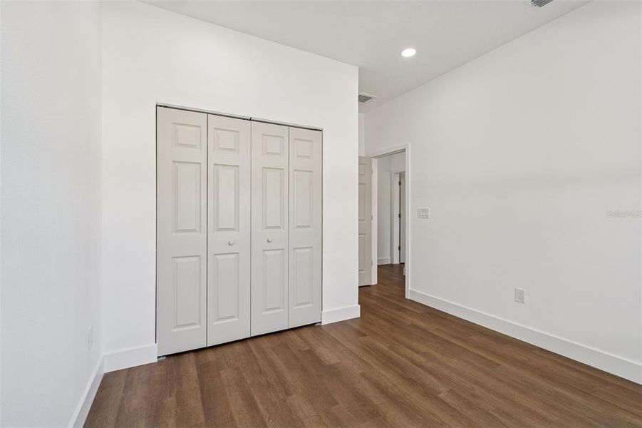 Spacious, unfurnished interior of a new home in , St. Petersburg (Image 24). Spacious, unfurnished interior of a new home in , St. Petersburg (Image 24).