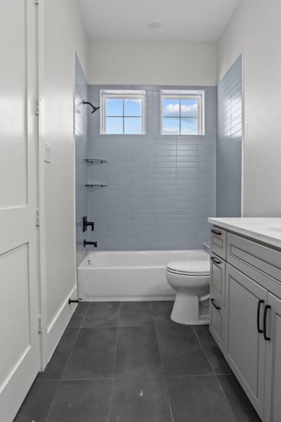Furnished interior view inside a new home in , Galveston (Image 15).