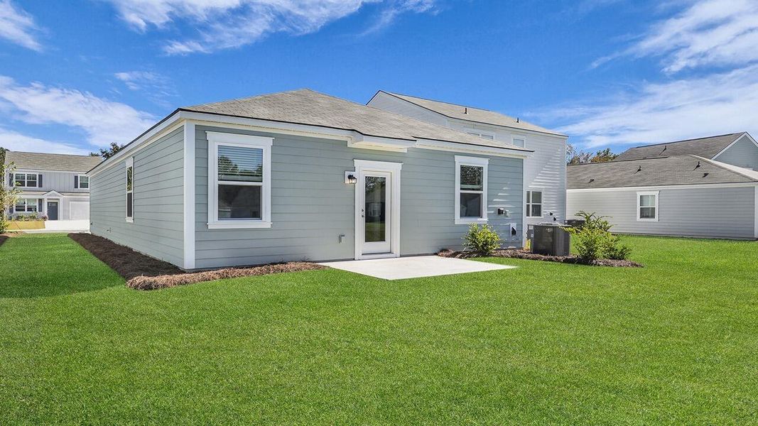 Exterior details and patio area of a home in The Oaks at Center Station, Hollywood (Image 3).