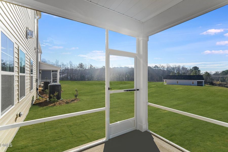 SUN_SherriDowns_Pic_Madison-33