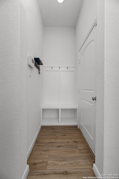 Spacious, unfurnished interior of a new home in , Seguin (Image 18). Spacious, unfurnished interior of a new home in , Seguin (Image 18).