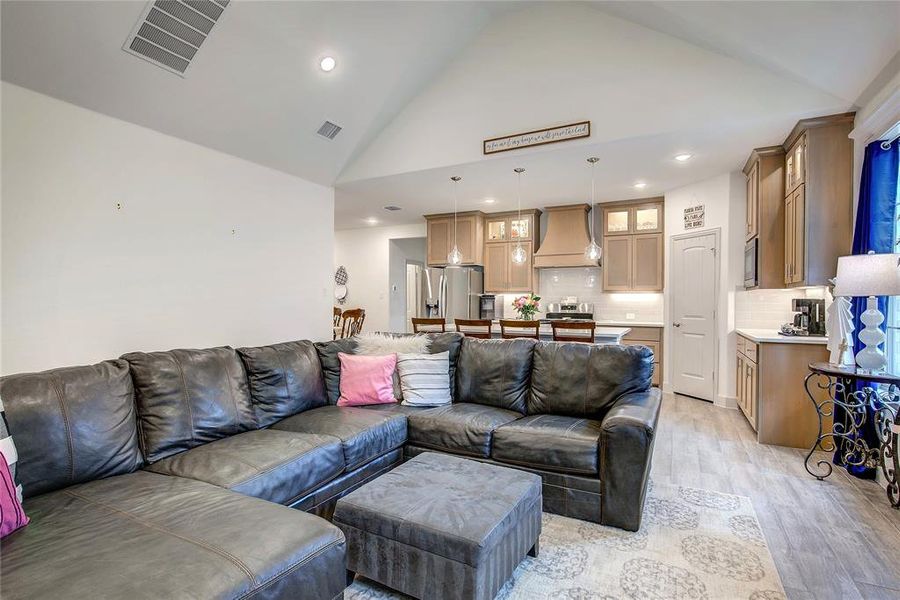 Furnished interior view inside a new home in , Lavon (Image 30).
