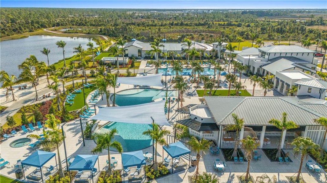 Community amenities in , Venice (Image 57). Community amenities in , Venice (Image 57).