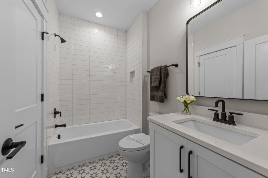 30-web-or-mls-3D5A2120