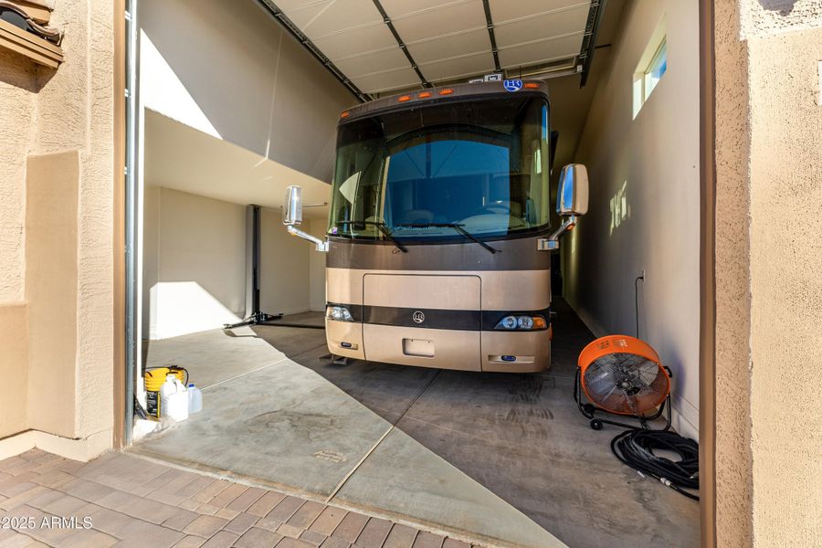 RV Garage RV Garage