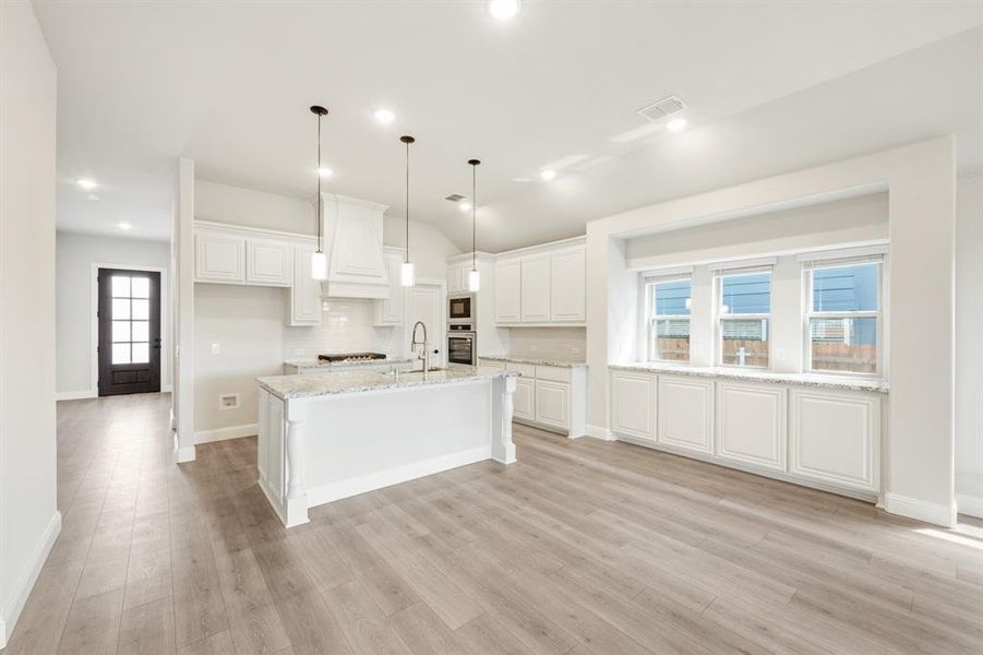 Furnished interior view inside a new home in Parks of Aledo, Aledo (Image 15). Furnished interior view inside a new home in Parks of Aledo, Aledo (Image 15).