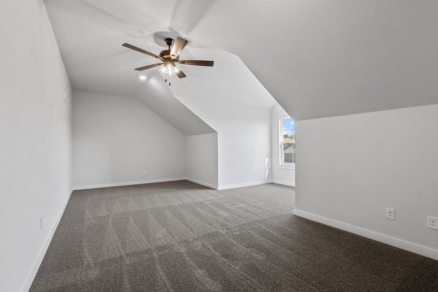 Representative unfurnished interior of a home built from the Garrison II by Cheldan Homes in Stoneview, Glen Rose (Image 67).
