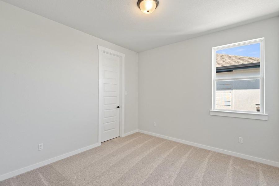 Spacious, unfurnished interior of a new home in Flora, Hutto (Image 21).